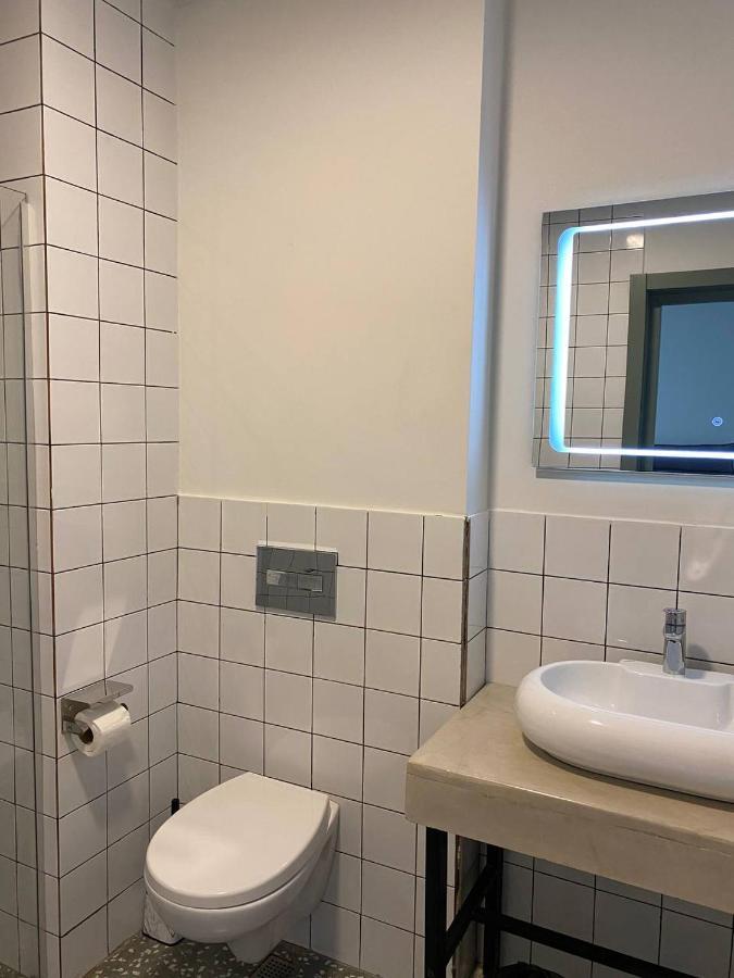 H2O Hotel Ureki Bagian luar foto